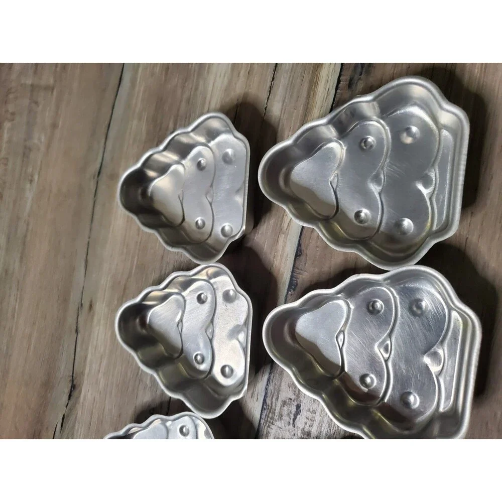 Vintage Aluminum Christmas Tree Mini Cake Pan Jello Molds Individual Set of 8